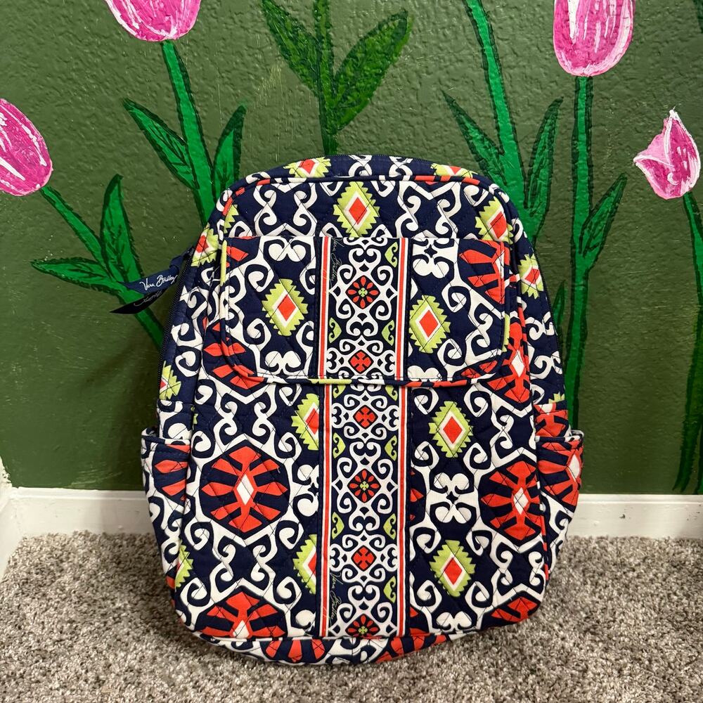 Small Vera Bradley colorful backpack fun lightweight summer